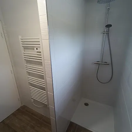 Partout L'etang En Der *